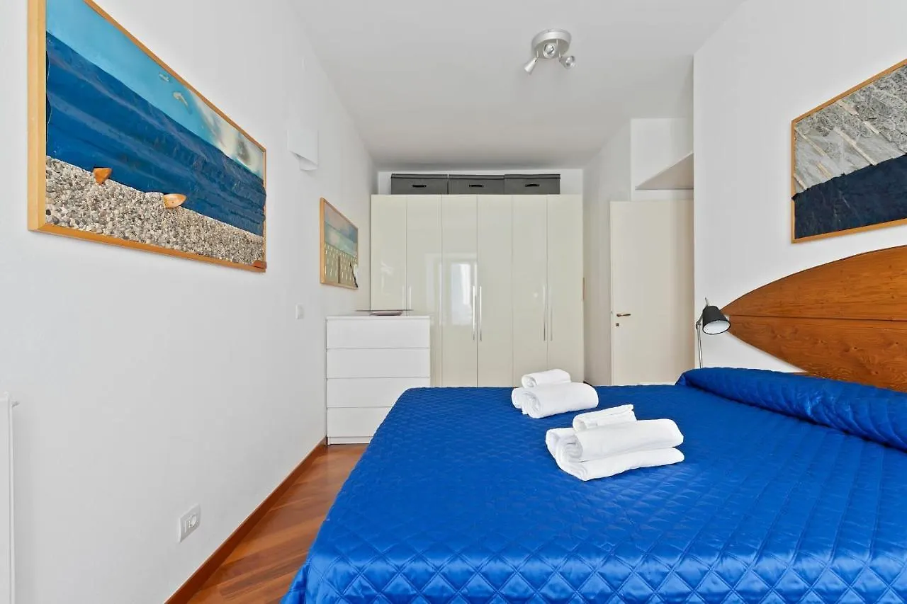 Apartment Piazzetta Lake View By Halldis Dongo Italy